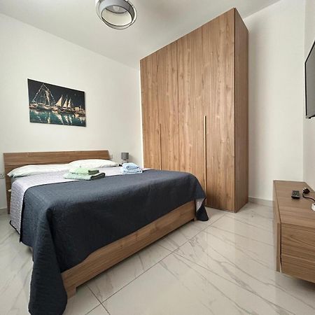 Exceptional 3-Bedroom Apartment, Sliema - Tigne Point! Exteriör bild